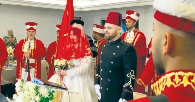 Berna Sultan evlendi