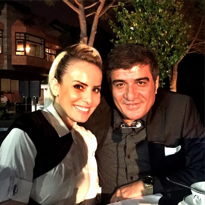 İbrahim Erkal’ın anısına ayrılan köşe gözleri doldurdu… Filiz Erkal’ın evi görenleri mest etti!