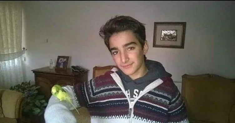 İzmir’de depremde yıkılan binaların altında kalan 17 yaşındaki Arda’nın cesedine ulaşıldı