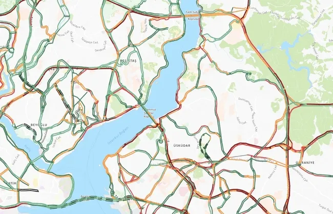 istanbulda-bayramda-trafik-soku-yogunluk-yuzde-76-iste-guncel-yol-durumu-haritasi-1743336390649.jpg