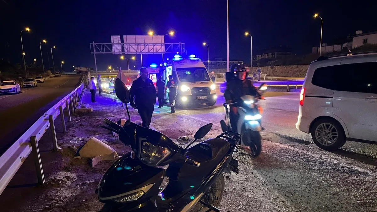 Hatay'da korkutan kaza: Motosikletler birbirine girdi! 2 yaralı