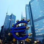 ECB yöneticisi: ECB gölge bankaların denetiminde daha büyük rol alabilir
