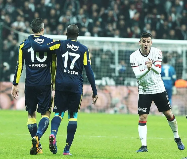 Van Persie’den flaş Beşiktaş açıklaması