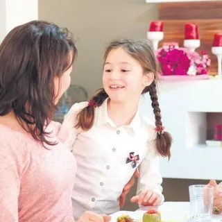 Anne beni de sahura kaldır