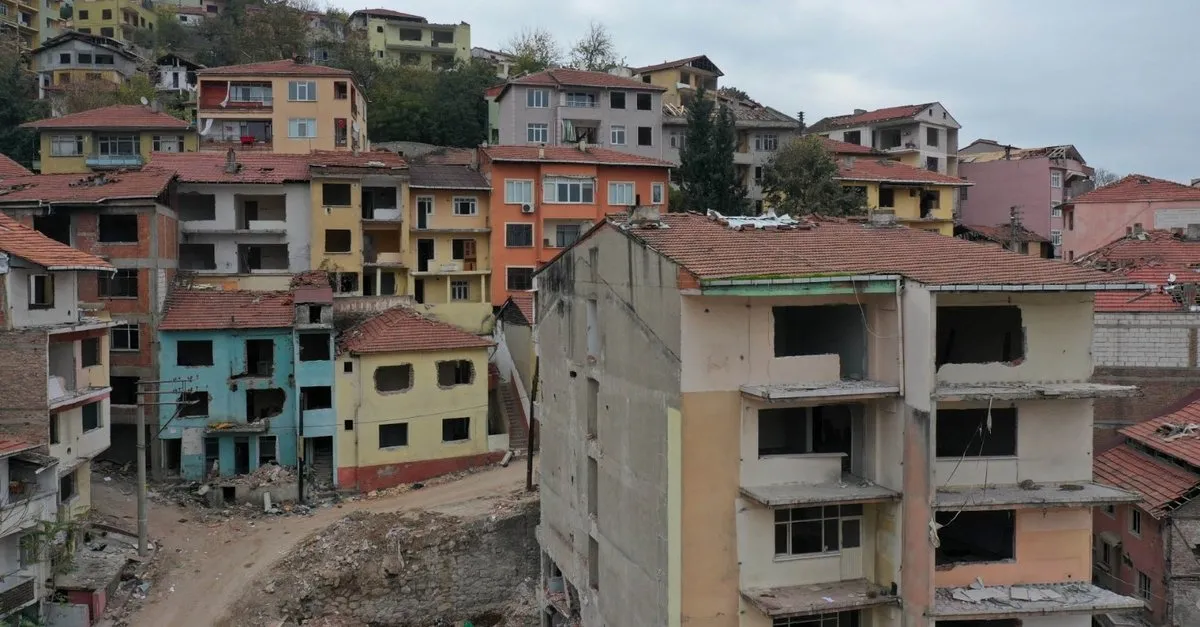 dev kentsel donusum projesinde tahliyeler ve kira yardimlari suruyor son dakika haberler