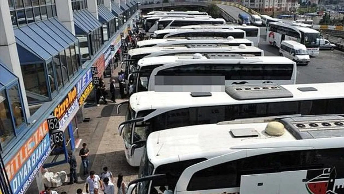 Otobüs bileti fiyatları için yeni zorunluluk! Bakan Uraloğlu 1 ay 12 saat kuralını duyurdu