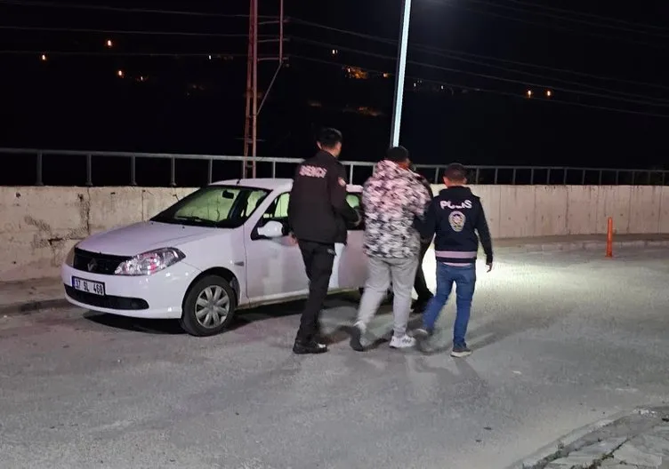 Kastamonu’da polise ‘Hepinizi öldürürüm’ deyip silah çekmişlerdi: O baba oğul hakkında şoke eden detay!