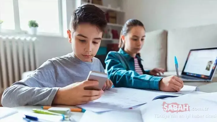 Uzmanlardan çocuklar için sosyal medya uyarısı! Tek tek sıraladılar: Sınırlama şart!