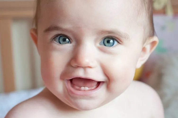 Bebeklerde süt dişlerine dikkat!