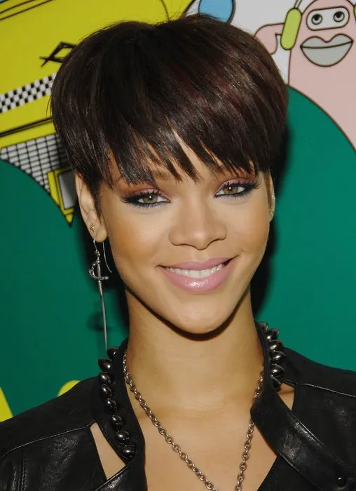 Rihanna’nın yeni imajı