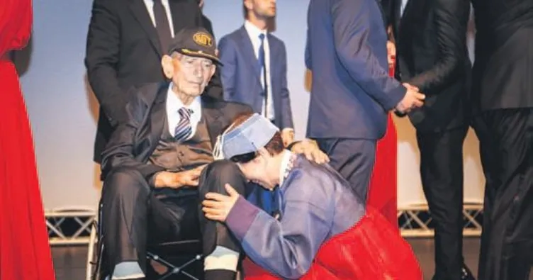 Hem ağladı hem ağlattı