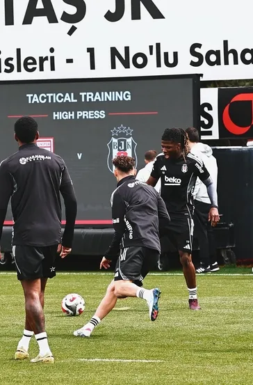 Beşiktaş kondisyon ve taktik çalıştı!