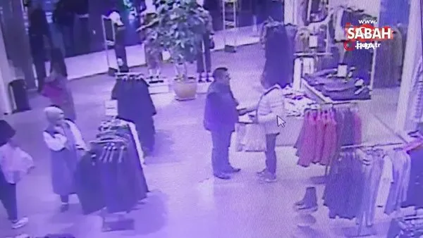 Beşiktaş'ta ünlü AVM'de hırsızlık: Turistin çantasındaki bin 200 doları çaldılar | Video