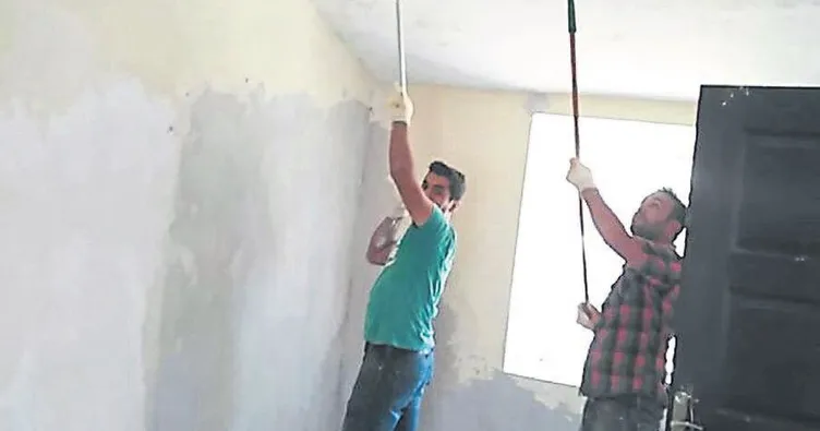 Miniklerin sınıfını öğretmenler yaptı