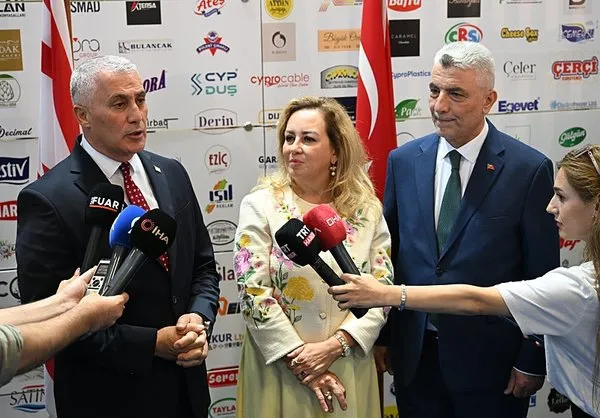 ticaret-bakani-bolat-uluslararasi-gida-urunleri-ve-teknolojileri-fuarinda-konustu-kibris-davasi-her-zaman-payi-1757018256635.jpeg