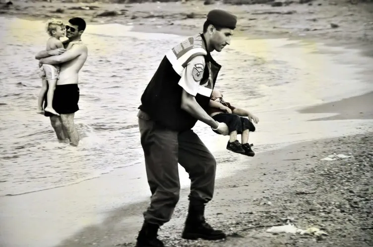 bodrum da cesedi sahile vuran aylan