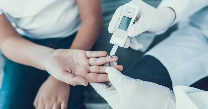 sinir sisteminde hasara yol