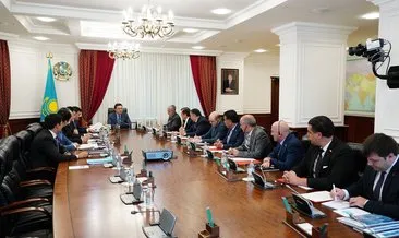 Kazakistan Başbakanı TÜKİB üyeleri ile buluştu