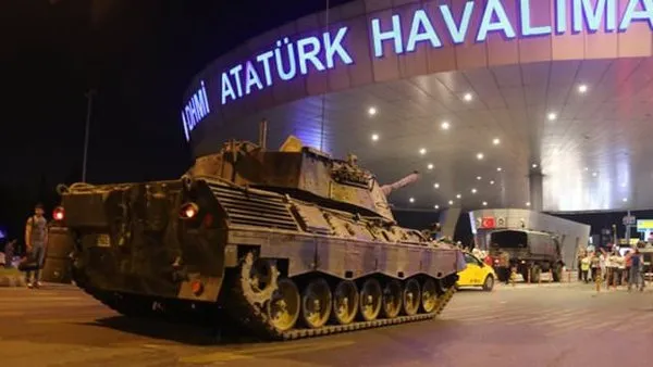 Darbe girişiminin WhatsApp yazışmaları
