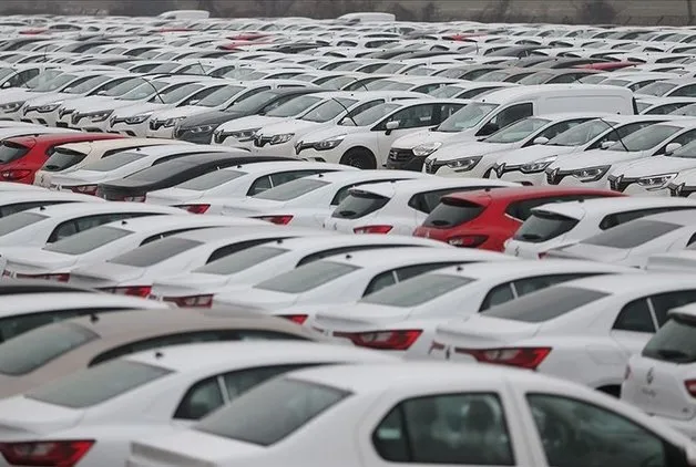 SIFIR OTOMOBİLDE İLK TERCİH 'BENZİNLİ MOTOR'