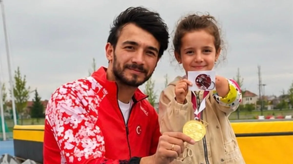 Gönüllerin şampiyonu! ‘Ela’nın mutluluğu bir madalyadan daha değerli’ haber görseli