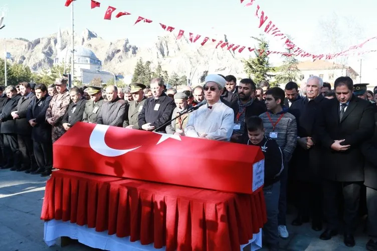 Tel Abyad şehidi teğmen Sinan Bilir, Tokat'ta son yolculuğa uğurlandı