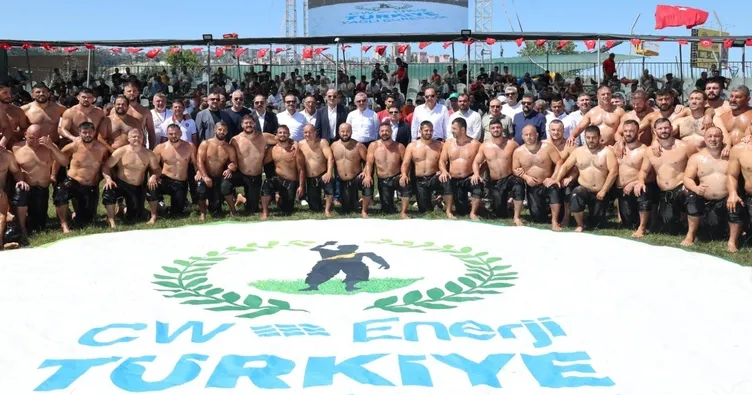 Altın kemerin sahibi Ali Gürbüz oldu