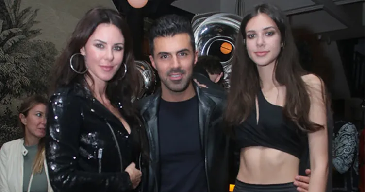 32 yaşına sürpriz doğum günü