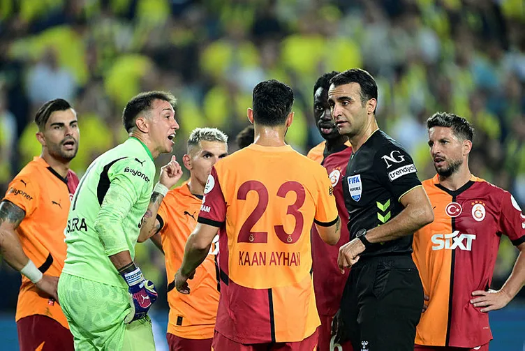 SON DAKİKA DERBİ HABERLERİ: Ahmet Çakar son noktayı koydu! Dev derbide Fenerbahçe’nin kazandığı penaltı herkesi ikiye bölmüştü