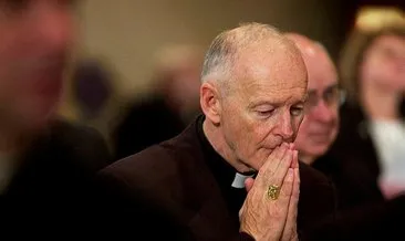 Eski kardinal hakkında cinsel istismar suçlaması