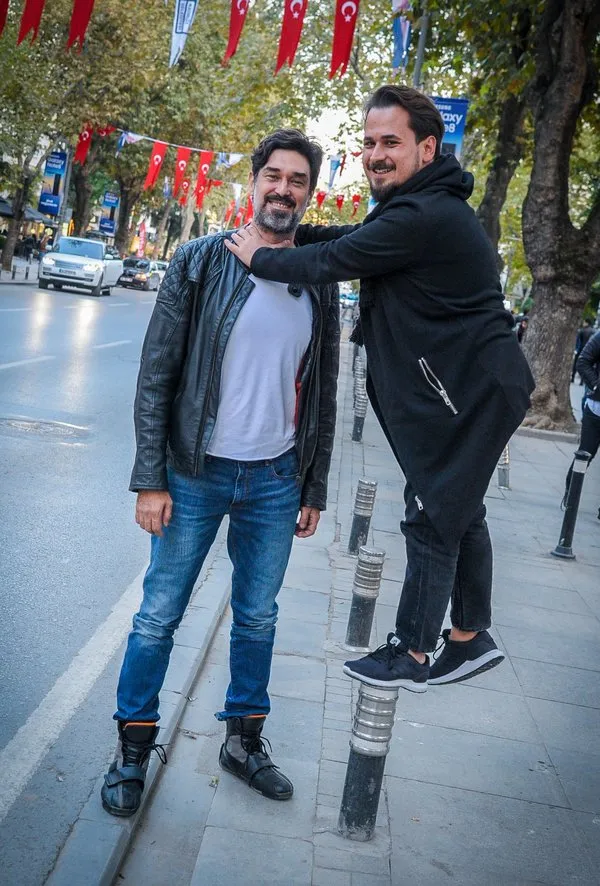 Traktörlü jön Burak Hakkı