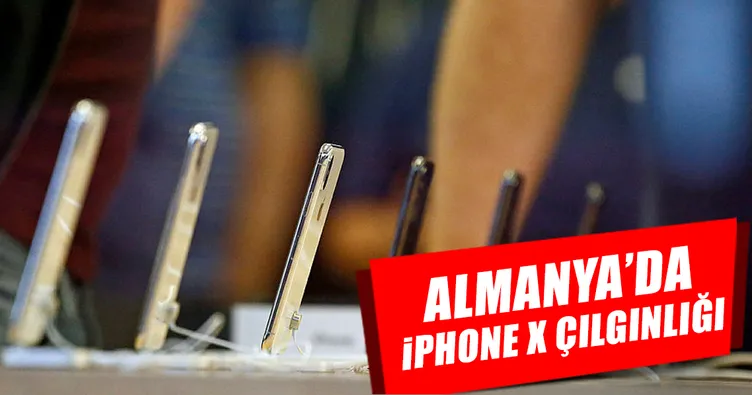 Almanya’da iPhone X çılgınlığı
