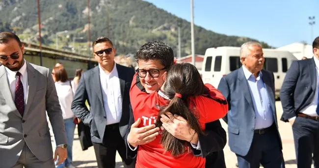 Bakan Aşkın Bak: Fethiye’ye modern bir stat yapacağız