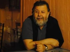 Usta tiyatrocu İlhan Kantarcı hayatını kaybetti