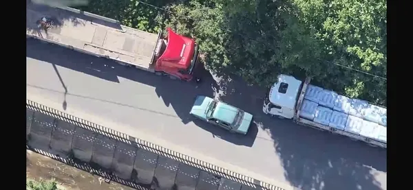 sultanbeylide-film-gibi-uyusturucu-operasyonu-polis-dron-ile-takip-ettigi-ceteyi-cokertti-1784547938348.jpg