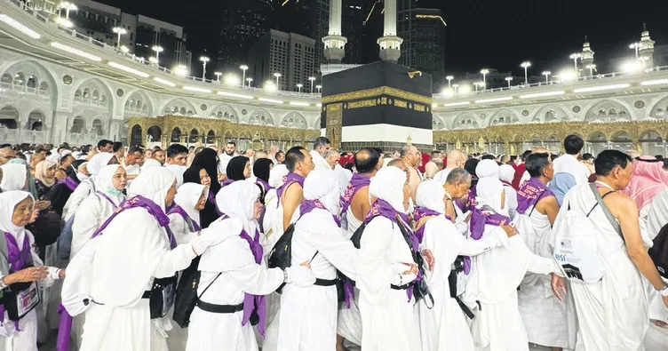 Mescid-i Haram’da her vakit ayrı güzel