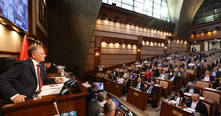 CHP’li İstanbul Büyükşehir Belediyesi’nin 10 ilçedeki taşınmazlarıyla ilgili karar: Tek tek satışa çıkardı!