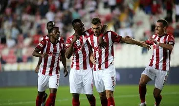 Sivassporlu Goutas yıldız forvetleri geride bıraktı! Mohamed, Valencia, Cornelius ve Balotelli...