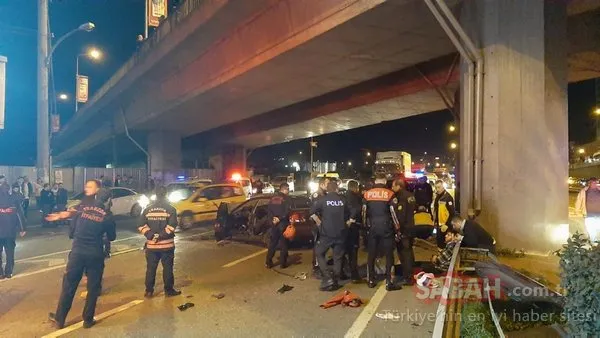 Trabzon’da otomobil viyadük ayağına çarptı; 2 ölü, 3 yaralı