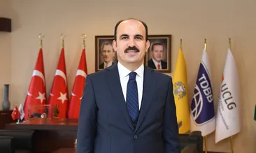 Konya Büyükşehir Belediye Başkanı Altay, büyüklerimiz ve kahraman gazilerimiz için vefa umresi projesinin müjdesini verdi