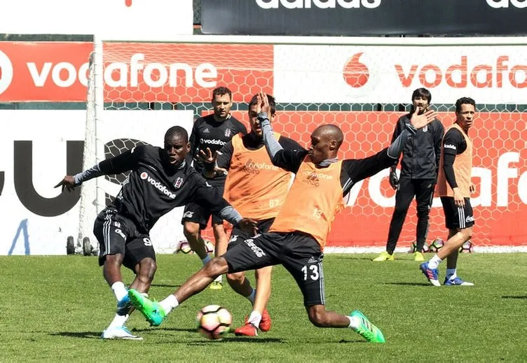 Beşiktaş’tan Demba Ba için flaş karar