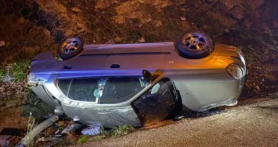 Direksiyon hakimiyetini kaybetti, araç kanala düştü: 4 yaralı #zonguldak