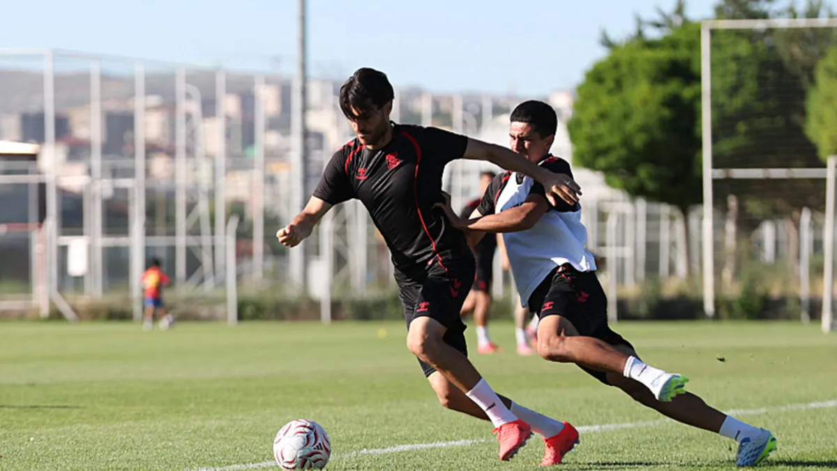 Sivasspor, yeni sezon hazırlıklarını sürdürdü! Sivasspor, yeni sezon hazırlıklarını sürdürdü!