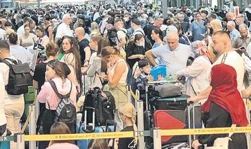 Havaalanlarında kaos büyüyor