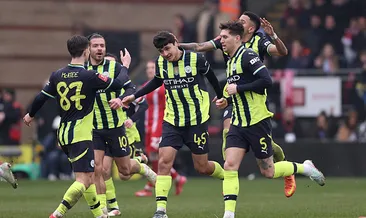 Manchester City zor da olsa turladı!