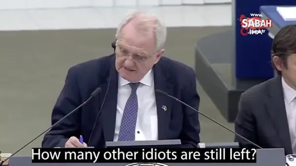 Mikrofonunu kapatmayı unutan AB Komisyonu üyesi milletvekillerine hakaret etti | Video