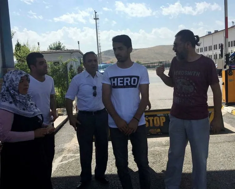 Hero yazılı tişörtle duruşmaya gelen şüpheli tutuklandı