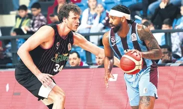 Potada fırtına esiyor