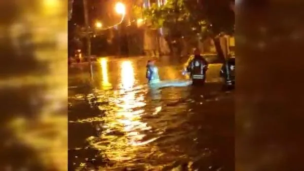 Son dakika: Meteoroloji'den İstanbul ve 6 il için turuncu, 15 ile sarı kodlu uyarı! Esenyurt'ta kuvvetli sağanak su baskınlarına neden oldu