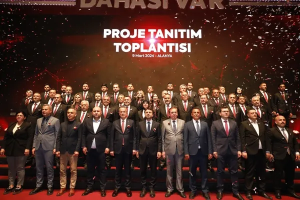 mhp-alanya-belediye-baskan-adayi-yucel-hizmet-askiyla-doluyum-1710012304669.jpg